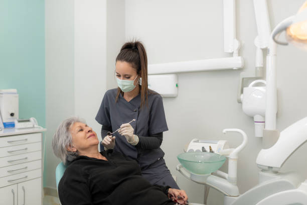 Best Broken or Cracked Tooth Emergency Dentist in USA